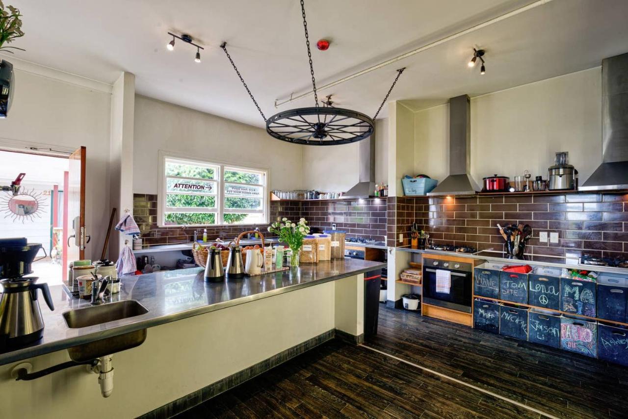The Dwellington Hostel Εξωτερικό φωτογραφία